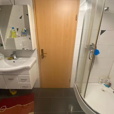 1 Zimmer Mit Bad Und Kueche In * アーレン